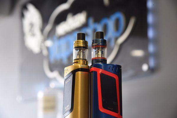 Full Gold and Spider-Man edition Smoktech Alien 220w kit. Limited items while supplies last