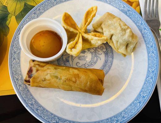 Egg roll, Krab Rangoon, Fried Dumpling appetizer (part of $5 family meal upgrade) *not showing hot tea or soup*