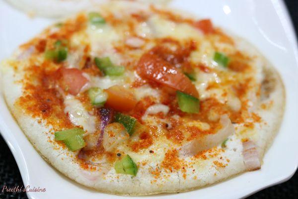 Cheese and Tomato Uttapam