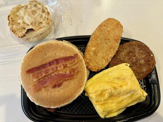 Deluxe Breakfast with Muffin under $8