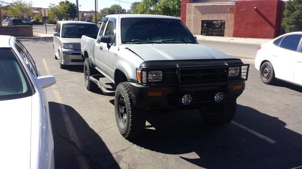 This is my pickup that they replaced the windshield and tinted, looks so good!