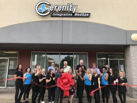 June 8, 2022 Ribbon Cutting with staff and chamber members