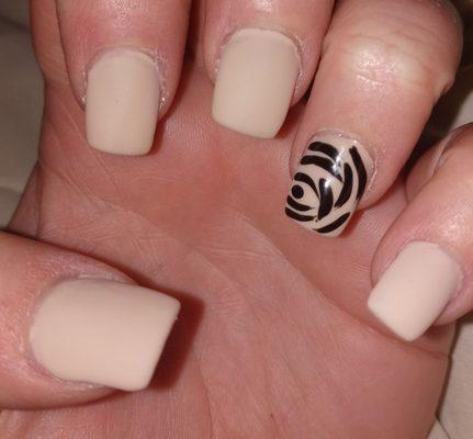 Nude matte nails with nail art ; D