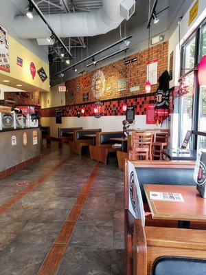 Seating Area at Jimmy John's Dussel Rd.