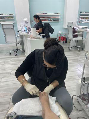 Super recomendado, Kenia and Caro hacen los mejores pedicure y manicure.