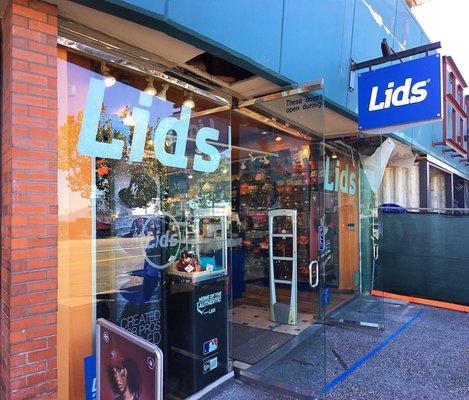 Lids at Fishermans Wharf