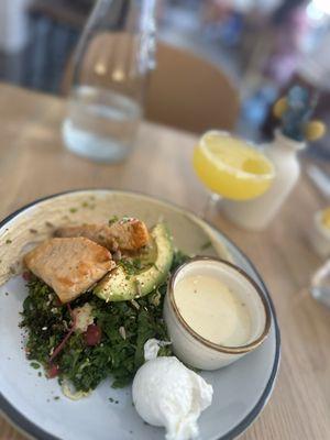 My chopped kale/brussel/avo salad topped with salmon & crazyyyyyy-good dressing