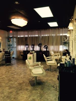 Second room (hair salon)