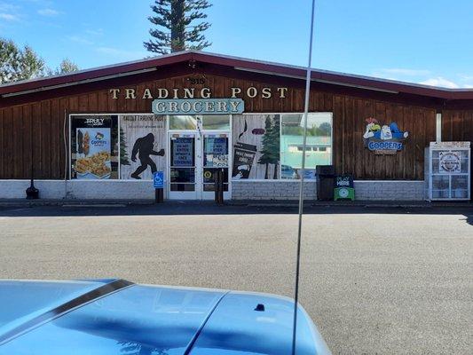 Yacolt Trading Post Grocery