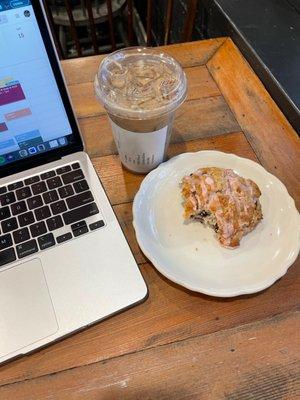 Cookie butter latte & strawberry and choc chip scone