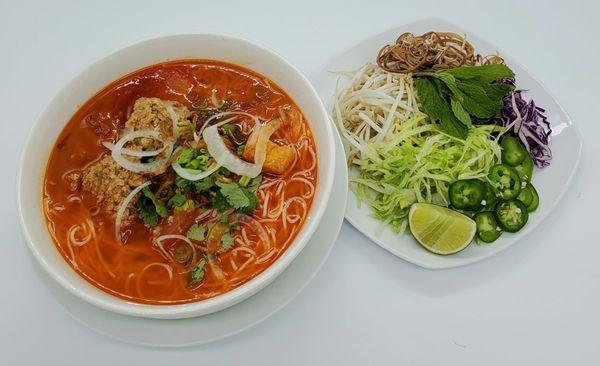 B4 Vermicelli with milled crabs meat tomato & tofu