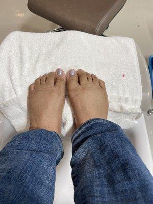 Gel pedicure