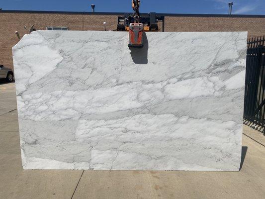 Calacatta Apuano Honed 3cm Marble