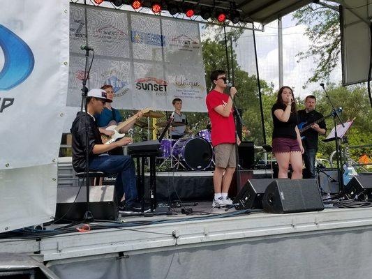 CLSM students perform at Northbrook Days