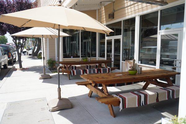 Outdoor covered tasting area.