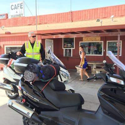 A few bikes, but mostly trucks, and three pedestrians patronized the day we went.