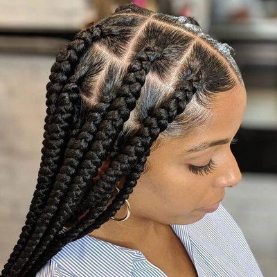 Jumbo knotless braids