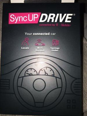 SyncUP DRIVE car wi-fi device