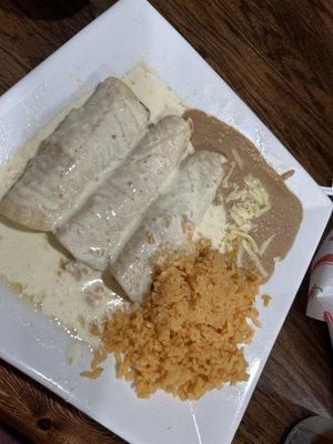 Enchiladas Deluxe w/beans & rice