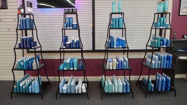 Large selection of Aqauge Hair Products!