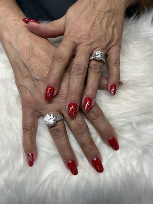 Look at my beautiful Christmas nails Michelle did an awesome job