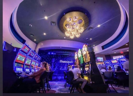 Monsoon Gaming Lounge - Brand new addition at Desert Diamond Tucson. Fabulous new Gaming room with all of the newest Slots and Table Games.