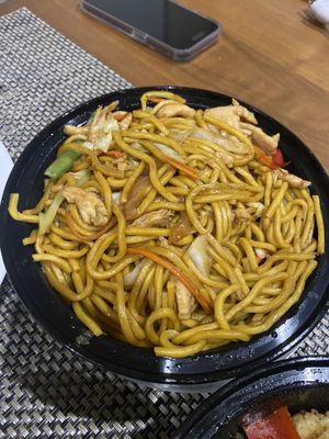 M4. House Special Lo Mein