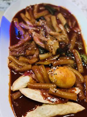 Spicy Ricecake (ddukbokgi)--comes with fried dumplings!