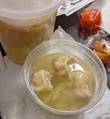 Wonton soup