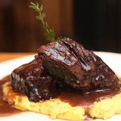 Short beef ribs