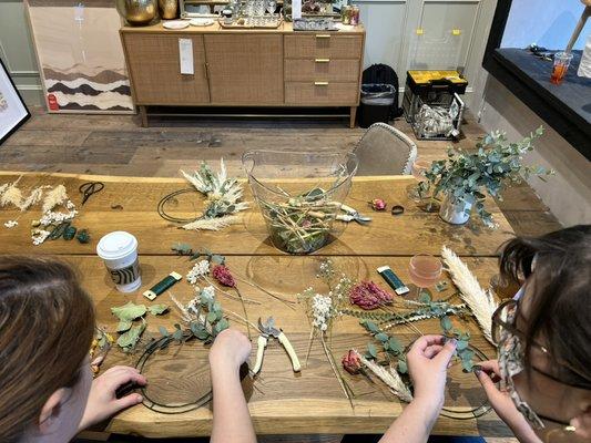 Dried wreath making workshop at Anthropologie