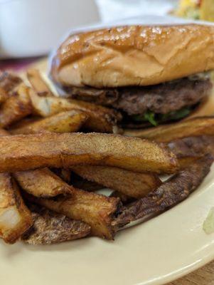 Fantastic hand cut fries and delicious burger. Greasy bun took me back to my childhood