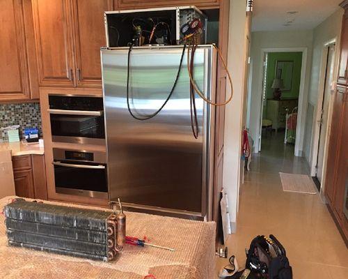 Sub Zero Fridge repair  in San Diego  (619) 547-1460