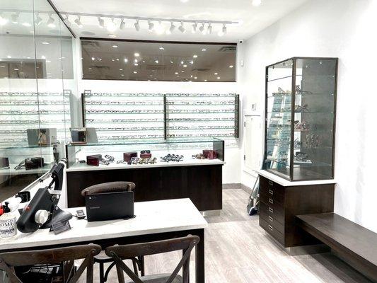 Your place for the best eyewear on the planet