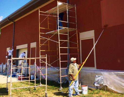 Exterior Painting an Army Reserve in Louisiana