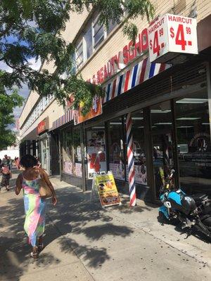 Tribeca Barber School in Rego Park