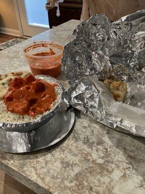 Chicken Tikka Masala, naan