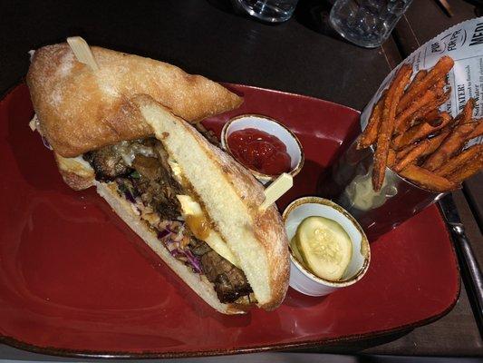 Short rib sandwich