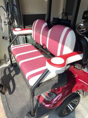 Seat with cup holder (which is original color)