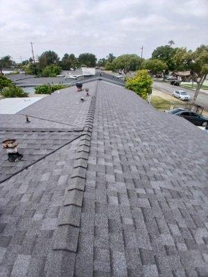 New Owens Corning roof put down by Reliance