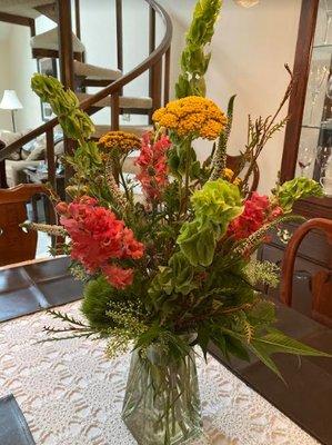 Colorful, mixed arrangement