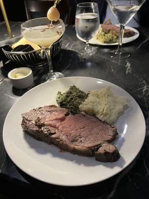 House cut prime rib with mashed potatoes & creamed spinach