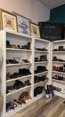 We have women's shoes as well as men's! #shoes #thrift #accessories #shopsmall #shopforacause #nonprofit #boutique