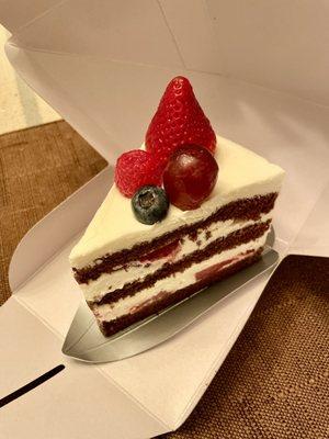 Chocolate Strawberry Cake