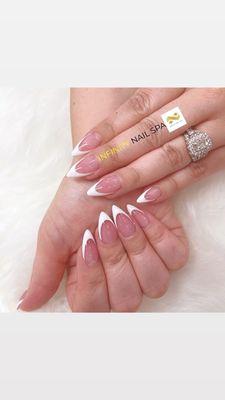 Almond French Acrylic Fullset.