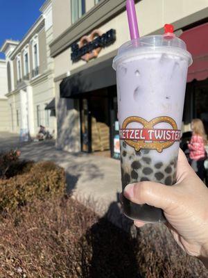 Taro Boba Milk Tea (extra tapioca pearls)!  (12/28/2022)