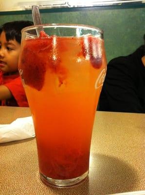 Pretty good strawberry lemonade!!!!