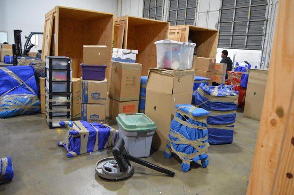 We all know moving can be chaotic ! let us make it a pleasant experience after all you have earned it !