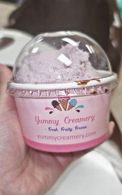 Single Scoop of ube ice cream