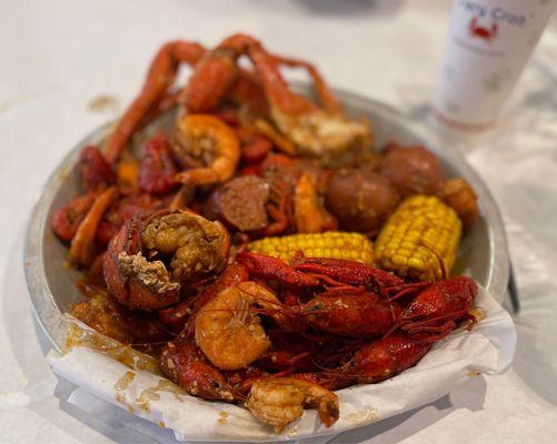 Special seafood boil $42.